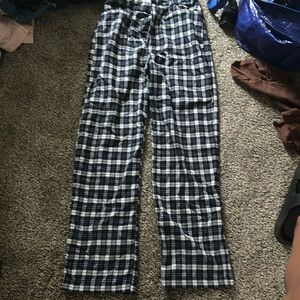 Holster wide leg plaid pants. High rise baggy.